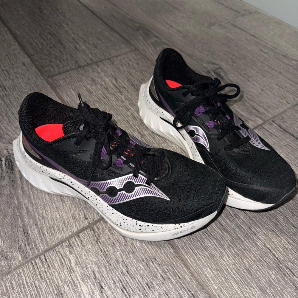 Saucony Black Running Sneakers with Purple and Red Accents Size 8